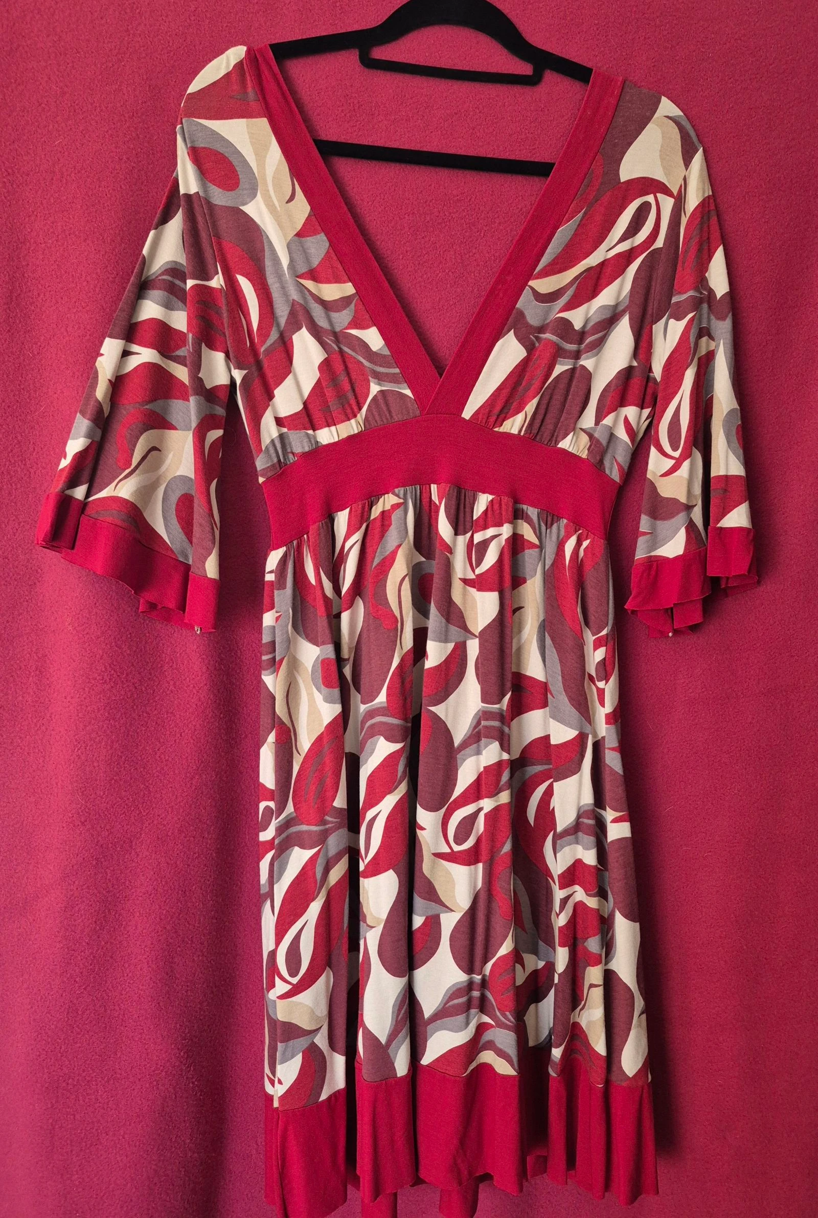 Vestido marca brasileira/Robe de marque brésilienne/Vestido marca brasileña/Abito di marca brasiliana